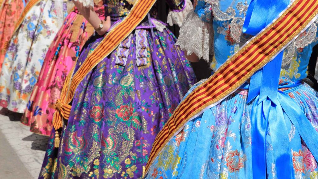 corrida en homenaje a la fiesta de las Hogueras de San Juan