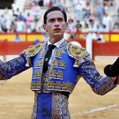 torero Kevin Alcolado